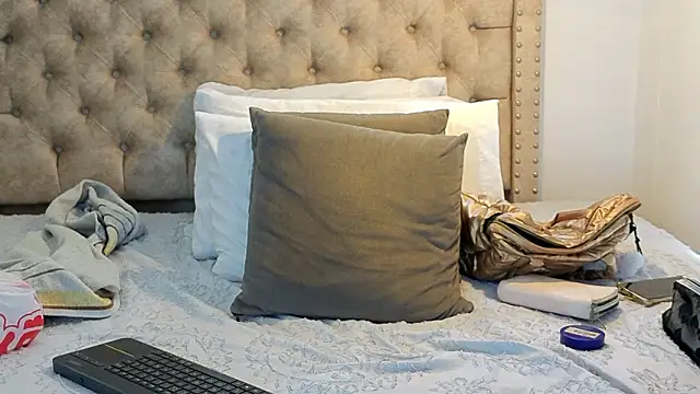 Anya Texas online show from 02-05-26, 08:02