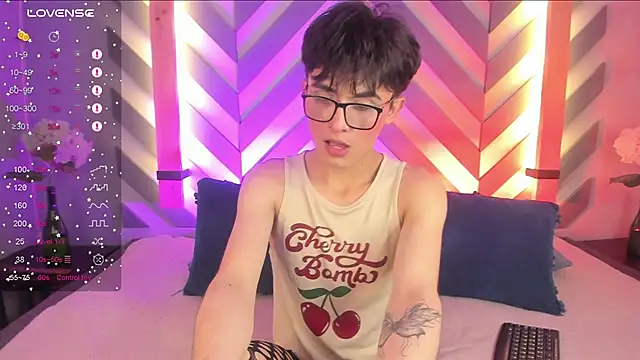 Snapshot of cherryy_boy chatting on 02-20-25, 10:26 cherryy boy online show from 02-20-25, 10:26