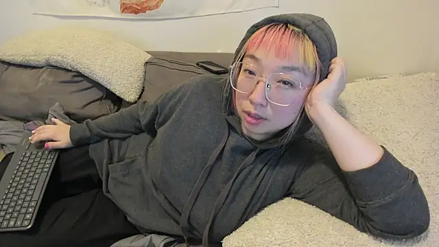 luxgray online show from 12-05-24, 03:48