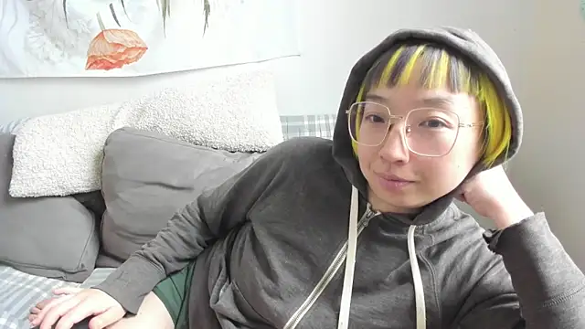 luxgray online show from 02-15-26, 06:59