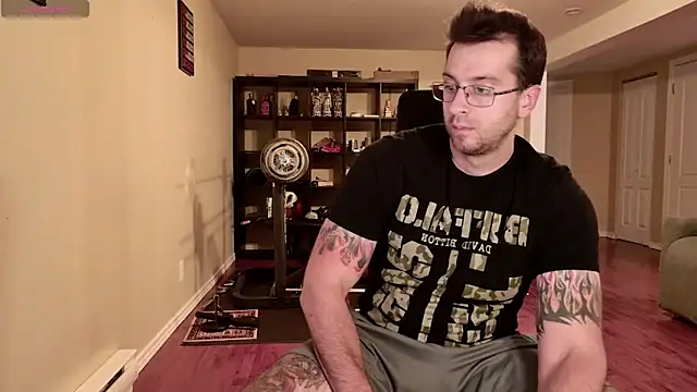 Snapshot of JayXCee_Official chatting on 09-28-25, 10:04 JayXCee Official online show from 09-28-25, 10:04