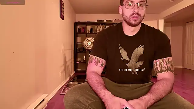 Snapshot of JayXCee_Official chatting on 11-02-25, 09:28 JayXCee Official online show from 11-02-25, 09:28