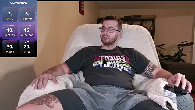 Snapshot of JayXCee_Official chatting on 03-29-26, 08:20 JayXCee Official online show from 03-29-26, 08:20