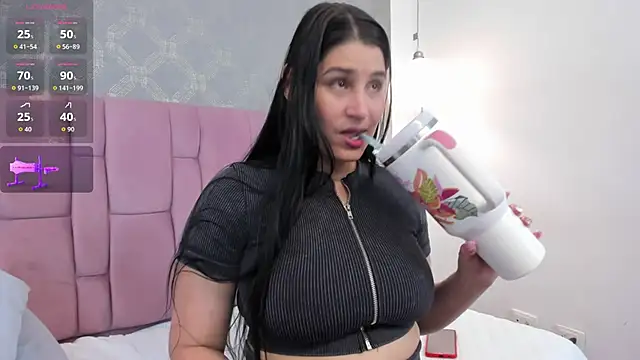 brithanyadams23 online show from 11-23-25, 03:23