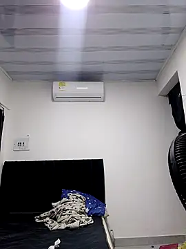 Liancy online show from 04-07-26, 11:59