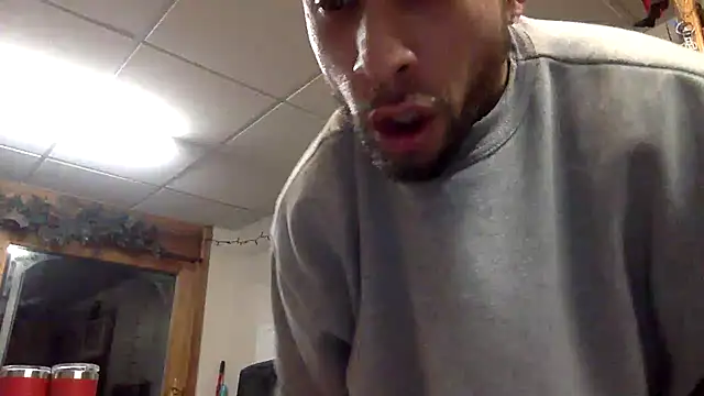 tongueispowerr6d9 online show from 12-30-24, 04:42