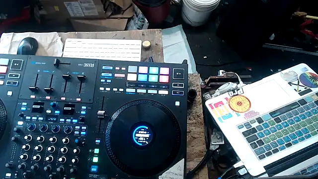 tongueispowerr6d9 online show from 01-07-25, 07:28