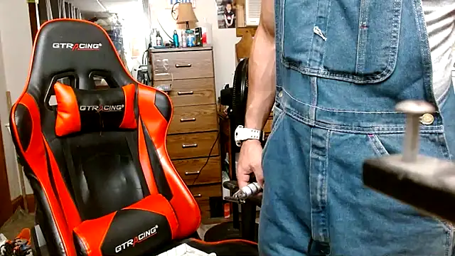 tongueispowerr6d9 online show from 07-05-26, 07:37