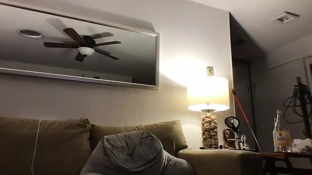 Rock Pierce online show from 03-15-25, 04:57