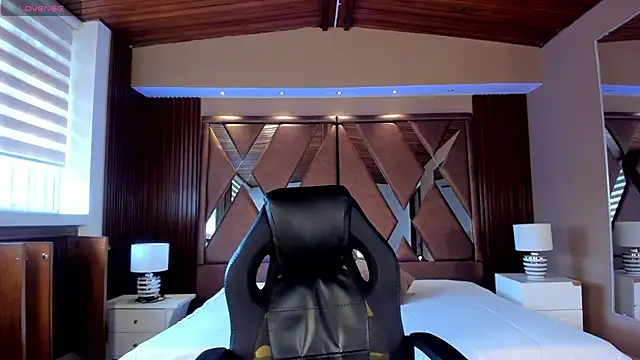 IsabellaaJoness online show from 03-17-25, 01:29