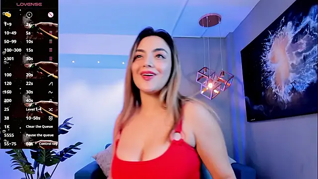 IsabellaaJoness online show from 04-28-26, 11:37