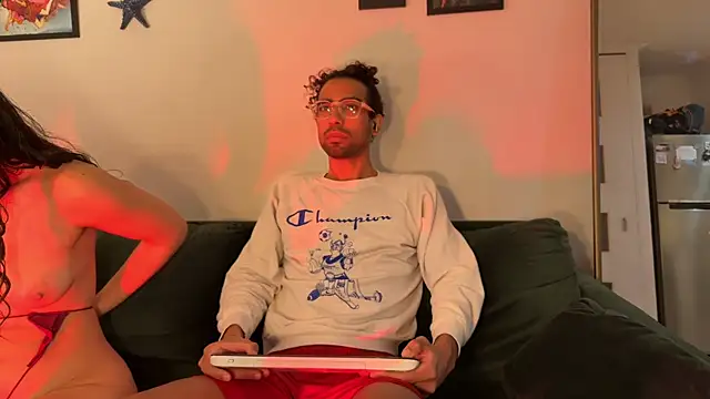 Redfloweer1 online show from 06-13-26, 04:16