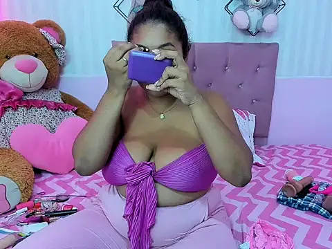 Snapshot of ariel_milk chatting on 01-09-26, 06:53 ariel milk online show from 01-09-26, 06:53