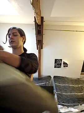 LoLa-69-X online show from 11-25-25, 12:05