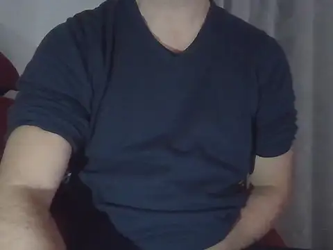 Snapshot of fikoivos chatting on 11-12-25, 09:47 fikoivos online show from 11-12-25, 09:47