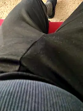 Snapshot of fikoivos chatting on 03-08-26, 10:30 fikoivos online show from 03-08-26, 10:30