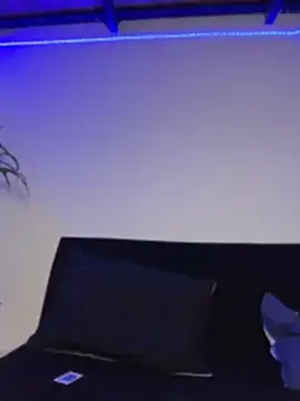 aliensexy online show from 07-03-26, 11:00