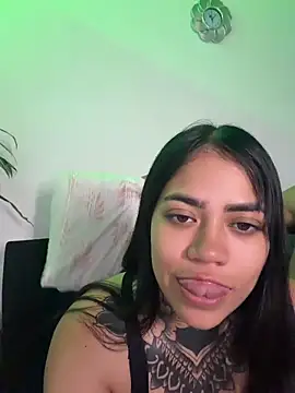 aliensexy online show from 07-24-26, 07:01