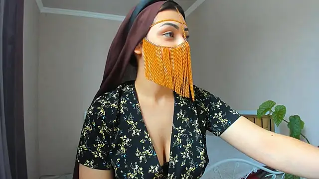 Snapshot of _cleopattra_ chatting on 12-19-25, 07:59 cleopattra online show from 12-19-25, 07:59