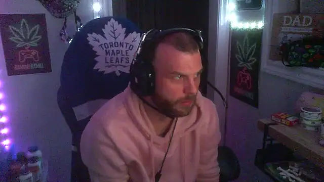 Snapshot of GeneralXMillyX chatting on 11-10-25, 05:28 GeneralXMillyX online show from 11-10-25, 05:28