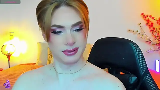 Snapshot of mike_blossom chatting on 02-09-26, 02:10 mike blossom online show from 02-09-26, 02:10