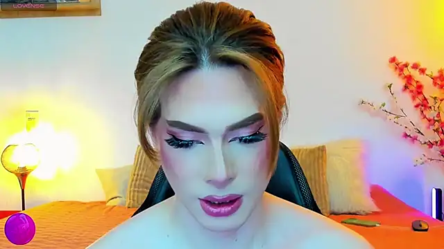 Snapshot of mike_blossom chatting on 02-21-26, 01:45 mike blossom online show from 02-21-26, 01:45