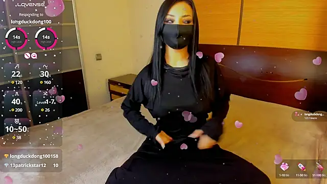 Snapshot of habibi_moon chatting on 01-28-25, 03:25 habibi moon online show from 01-28-25, 03:25