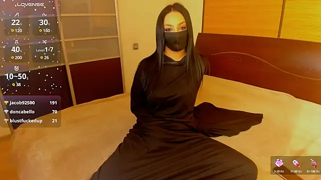 Snapshot of habibi_moon chatting on 02-11-25, 06:19 habibi moon online show from 02-11-25, 06:19