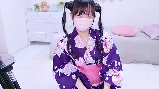 Snapshot of 86_haru chatting on 01-02-25, 02:57 86 haru online show from 01-02-25, 02:57