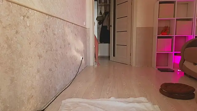 Katy perry  online show from 10-08-25, 02:53