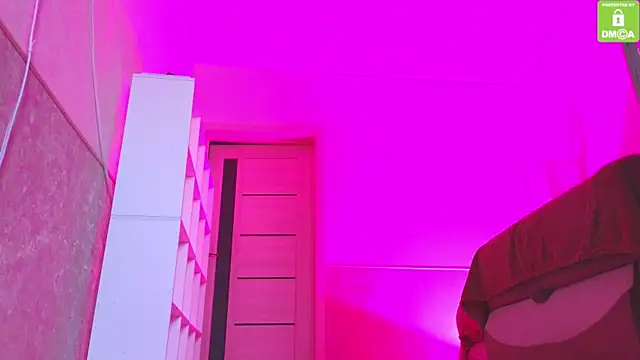 Katy perry  online show from 11-08-25, 03:18