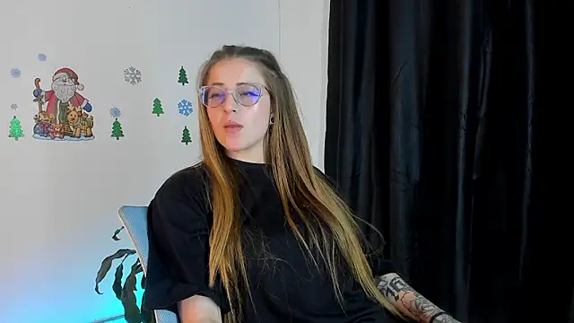 Snapshot of tekila__ chatting on 12-13-24, 01:26 tekila online show from 12-13-24, 01:26