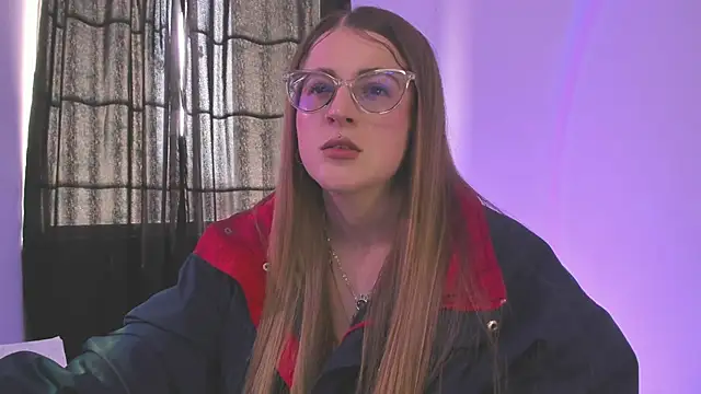 Snapshot of tekila__ chatting on 02-26-25, 08:11 tekila online show from 02-26-25, 08:11