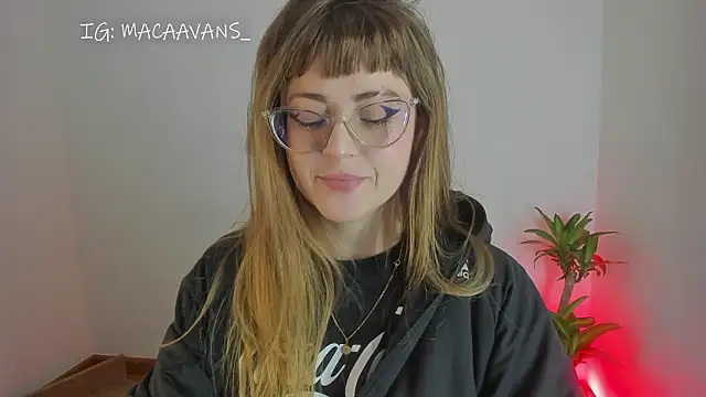 Snapshot of tekila__ chatting on 03-06-26, 11:01 tekila online show from 03-06-26, 11:01