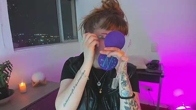 Snapshot of tekila__ chatting on 04-01-26, 01:50 tekila online show from 04-01-26, 01:50