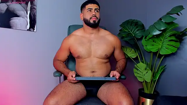 Snapshot of noah_crux chatting on 02-12-26, 09:54 noah crux online show from 02-12-26, 09:54