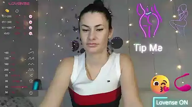 Snapshot of SuchAngel_ chatting on 01-18-25, 04:37 SuchAngel online show from 01-18-25, 04:37