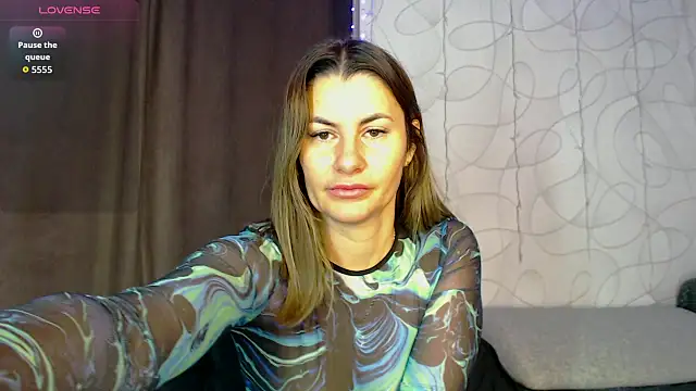 Snapshot of SuchAngel_ chatting on 11-04-25, 02:32 SuchAngel online show from 11-04-25, 02:32