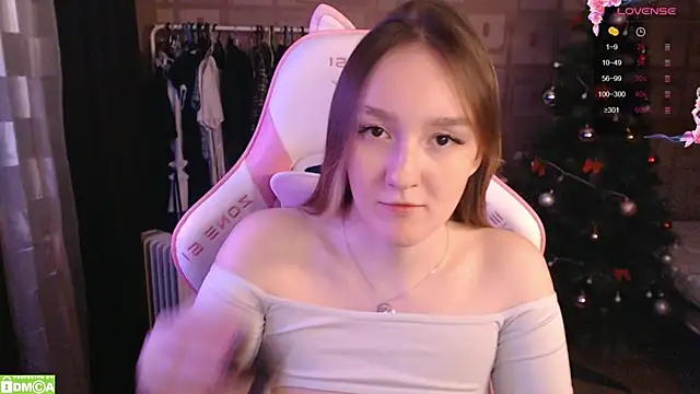 MoonlishSiren online show from 01-18-25, 08:19