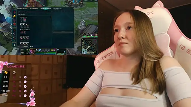 MoonlishSiren online show from 09-20-25, 09:27