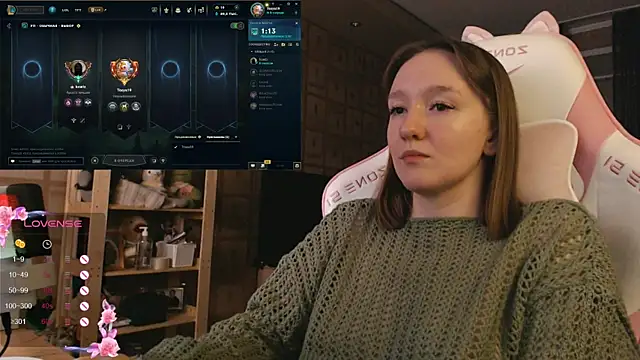 MoonlishSiren online show from 11-09-25, 09:13