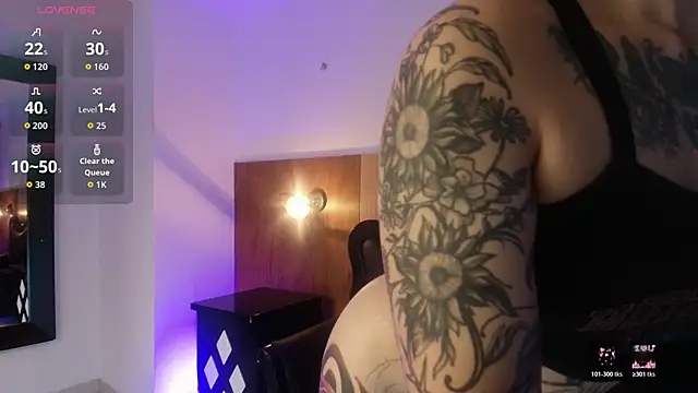 ValenGray online show from 03-12-26, 11:27