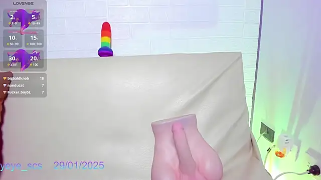 Yeye scs online show from 01-29-25, 03:58