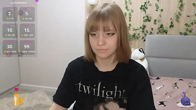 HermioneHHH online show from 03-20-25, 06:09