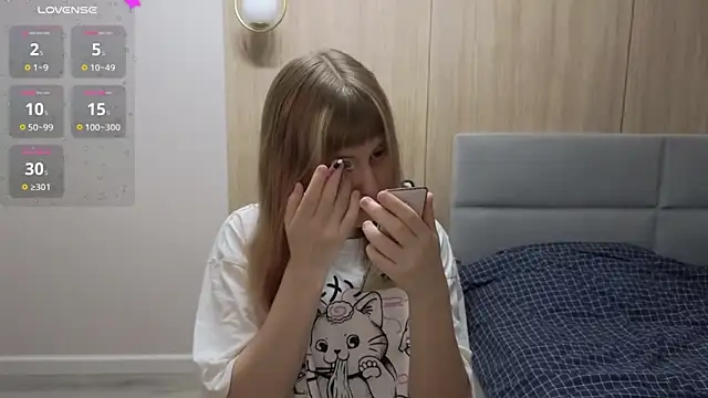 HermioneHHH online show from 12-04-25, 06:05