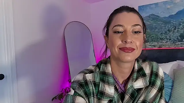 Snapshot of OutdoorXventure chatting on 11-27-25, 04:36 OutdoorXventure online show from 11-27-25, 04:36