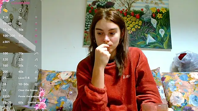 Sophie Bell online show from 01-11-25, 05:18