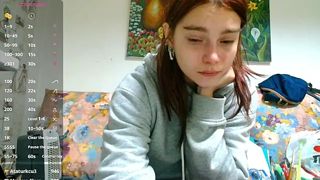 Sophie Bell online show from 02-14-25, 06:40