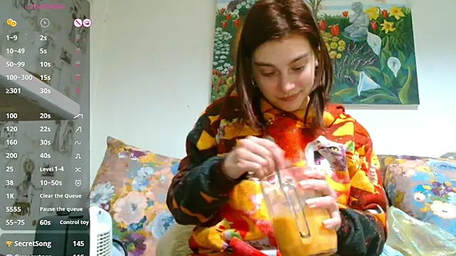 Sophie Bell online show from 02-20-25, 11:10