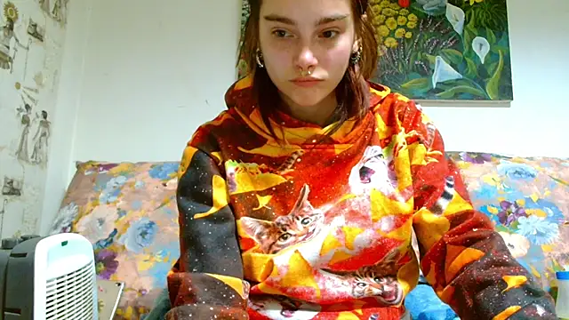 Sophie Bell online show from 02-21-25, 07:43